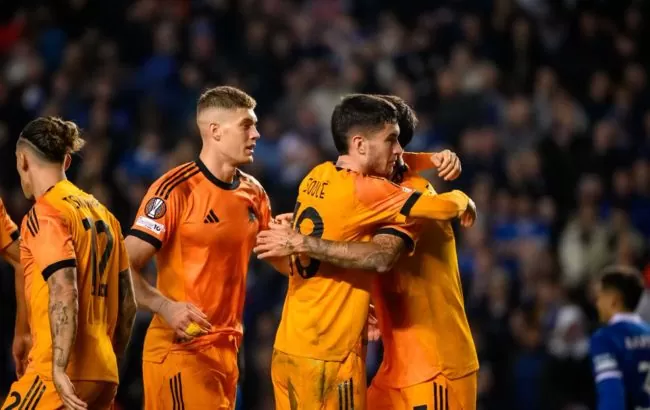 Довбик з Роми в Лізі Європи - що кажуть в Італії про гру українця Довбик з Роми в Лізі Європи - що кажуть в Італії про гру українця 1