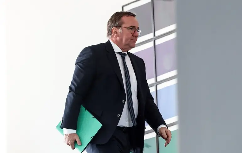 Дрони в Бельгії - Пісторіус пояснив, з чим це пов'язано Дрони в Бельгії - Пісторіус пояснив, з чим це пов'язано 1