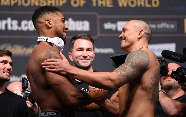 Джошуа приєднається до Усика в тренувальному таборі 1