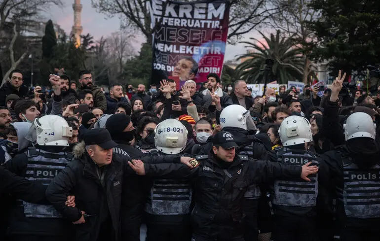 Екрем Імамоглу - мера Стамбула хочуть посадити на дві тисячі років 1