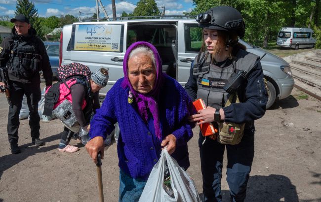 Евакуація з прифронтових областей України - якими темпами триває Евакуація з прифронтових областей України - якими темпами триває 1