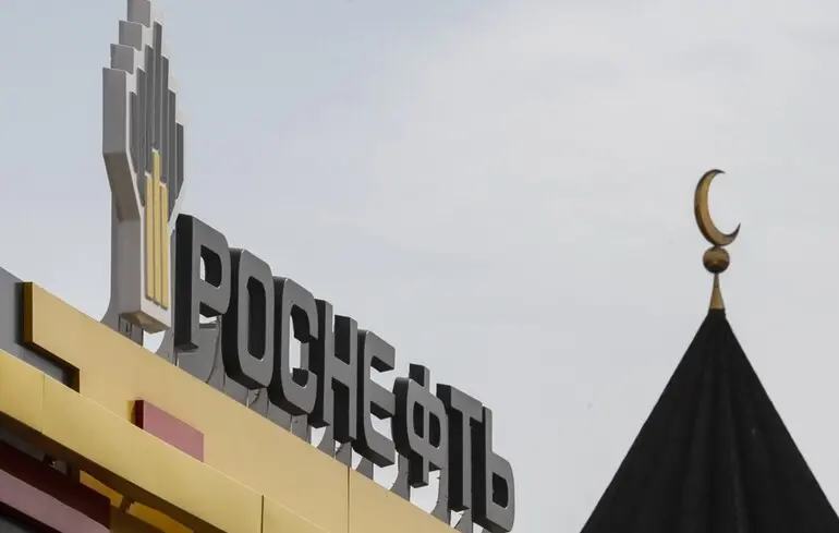 G7 вводить два нові цінові обмеження на нафтопродукти з Росії G7 вводить два нові цінові обмеження на нафтопродукти з Росії 1