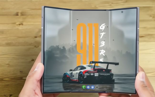 Galaxy TriFold - детальні характеристики телефону, ціна 4