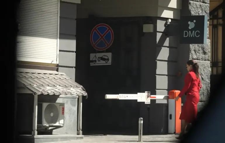 Голова АРМА Дума теж їздила в офіс Міндіча – Новини України 1