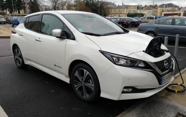 Імпорт автомобілів в Україну – які основні тенденції 2025 року Імпорт автомобілів в Україну – які основні тенденції 2025 року 4