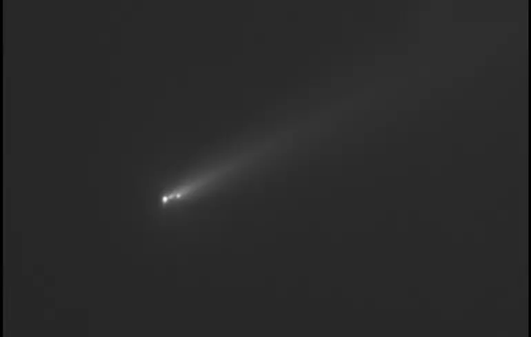 Комета C/2025 K1 (ATLAS) розкололася після зближення з Сонцем - астрономи зафіксували три фрагменти - новини науки Комета C/2025 K1 (ATLAS) розкололася після зближення з Сонцем - астрономи зафіксували три фрагменти - новини науки 2