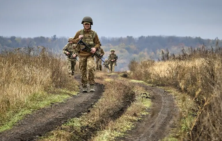 Корупційний скандал - як він впливає на війну з Росією 1