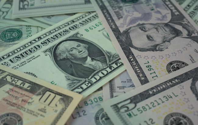 Курс долара 24 листопада - скільки коштує валюта в Україні 1