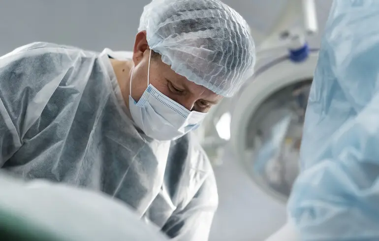 Лікування інсульту за допомогою робота - хірурги вперше виконали тромбектомію дистанційно - новини науки 1