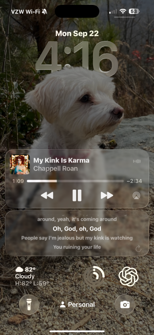 Liquid Glass на iPhone - як налаштувати екран, поради 5