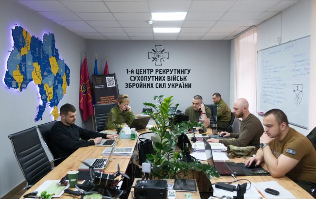 Мобілізація чи служба за контрактом – які вимоги, в чому різниця та як обрати підрозділ 4