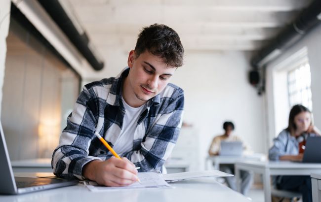 Мобілізація студентів в Україні – чи можуть забрати в ТЦК під час навчання без відстрочки 1