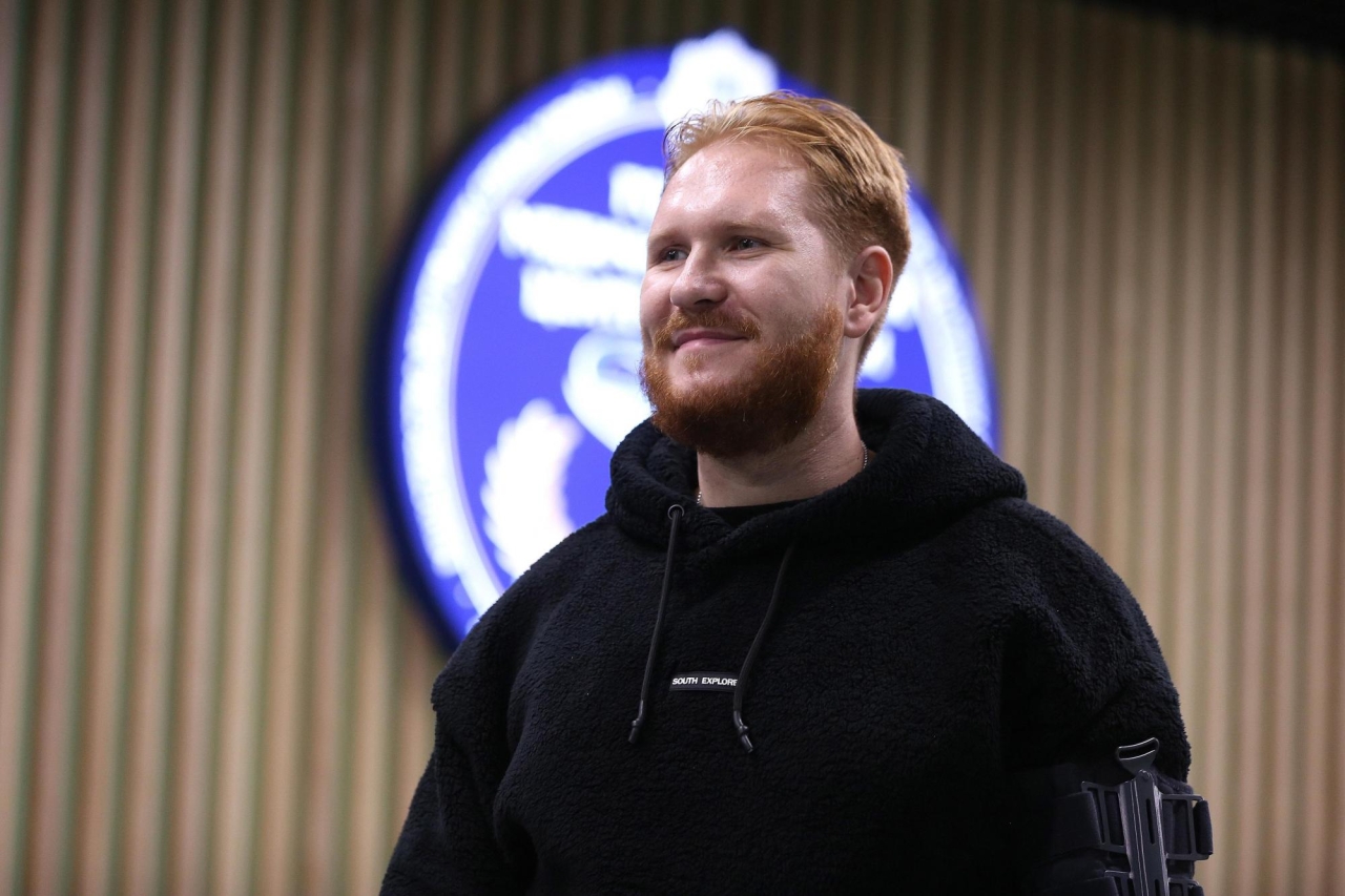 Нацгвардійці на війні – історія молодшого сержанта Дмитра Федьохи для РБК-Україна Нацгвардійці на війні – історія молодшого сержанта Дмитра Федьохи для РБК-Україна 3