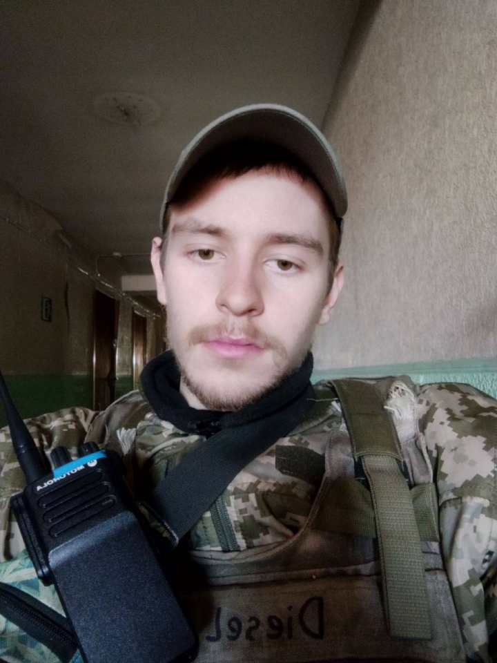 Оборона Маріуполя та Азовсталі – історія Олексія Кобалькова про війну та полон Оборона Маріуполя та Азовсталі – історія Олексія Кобалькова про війну та полон 5