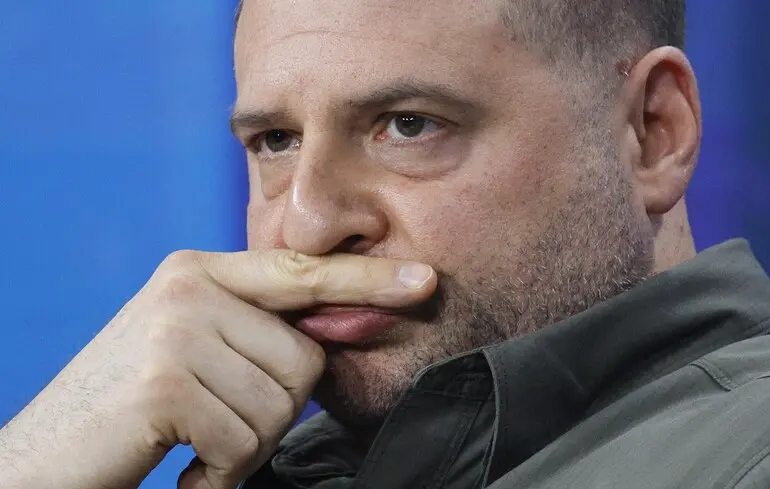 Обшуки у Єрмака - НАБУ готується оголосити підозру голові ОПУ - джерела ЗН 1