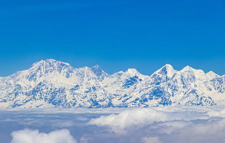 Під Землею виявили структури заввишки 1000 км - виявлені утворення перевищують Еверест у більше ніж сто разів - новини науки 1