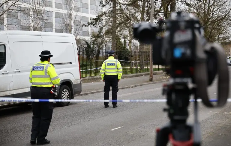 Поліція Британії затримала двох підозрюваних після різанини в потязі 2 листопада - Що відомо 1