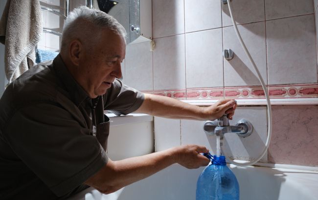 Порив трубопроводу на Печерську в Києві 10 листопада 1