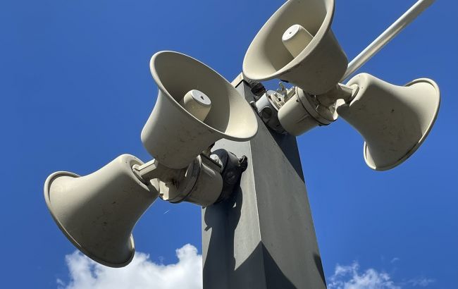 Повітряна тривога у Тернопільській області зараз буде вмикатись одночасно на всій території - ОВА 1