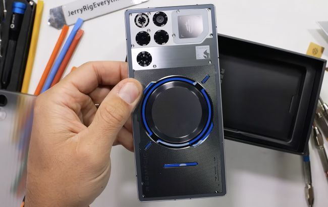 Red Magic 11 Pro став найпотужнішим телефоном - результати тесту Red Magic 11 Pro став найпотужнішим телефоном - результати тесту 2