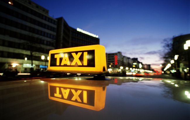 Штраф за порушення мовного закону призначили водію таксі в Харкові - деталі Штраф за порушення мовного закону призначили водію таксі в Харкові - деталі 1