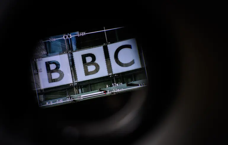 Скандал з BBC про Трампа - керівники медіа-корпорації звільнилися Скандал з BBC про Трампа - керівники медіа-корпорації звільнилися 1