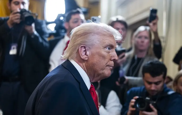 Скандал з BBC про Трампа - президент США погрожує позовом на мільярд 1