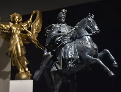 Скульптор Анатолій Кущ відкриває масштабну експозицію у Києві - фоторепортаж 7