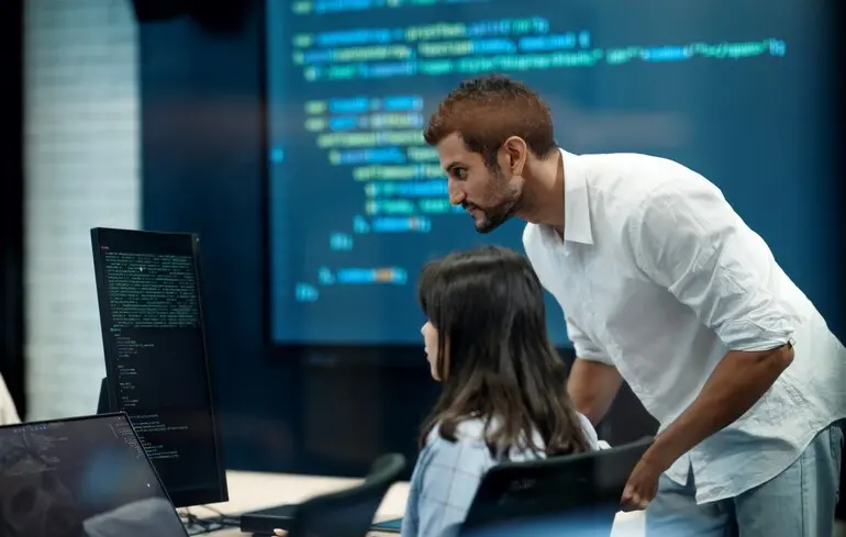 Слово 2025 року - словник Collins обрав vibe coding - новини культури 1