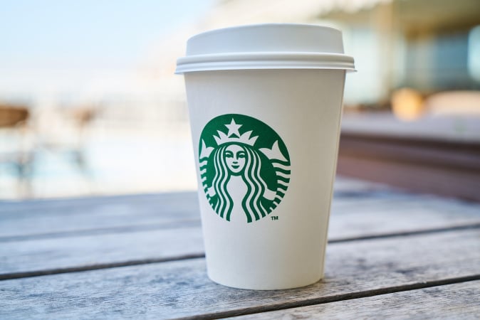 Starbucks продає 60% частки в китайському бізнесі інвестиційній компанії Boyu Capital за $4 мільярди Starbucks продає 60% частки в китайському бізнесі інвестиційній компанії Boyu Capital за $4 мільярди 1