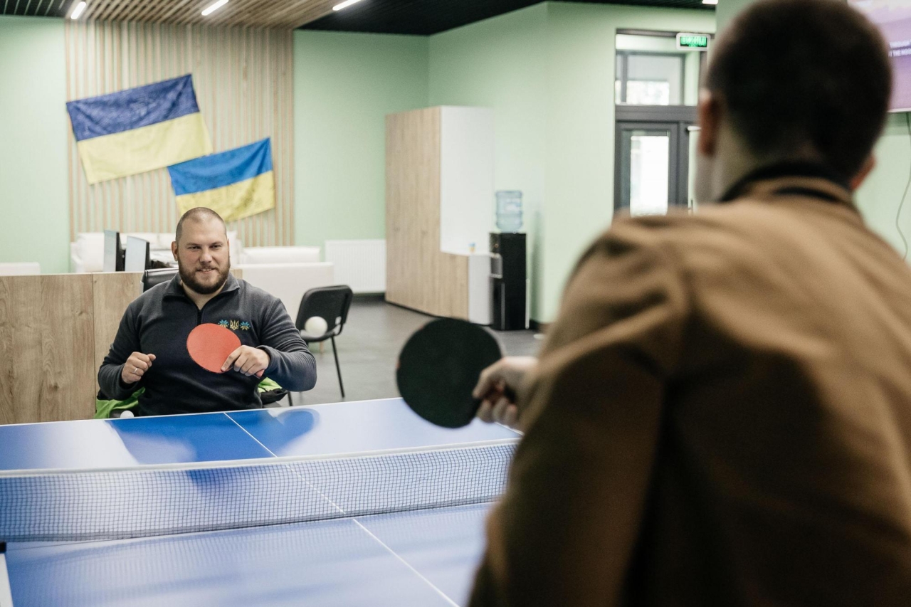 Суми обстрілює РФ – історія майора Сергія Заруцького про родину, реабілітацію та мотивацію Суми обстрілює РФ – історія майора Сергія Заруцького про родину, реабілітацію та мотивацію 4