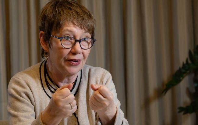 Тарифи УЗ в Україні - компанія не має фінансувати пасажирські перевезення 1