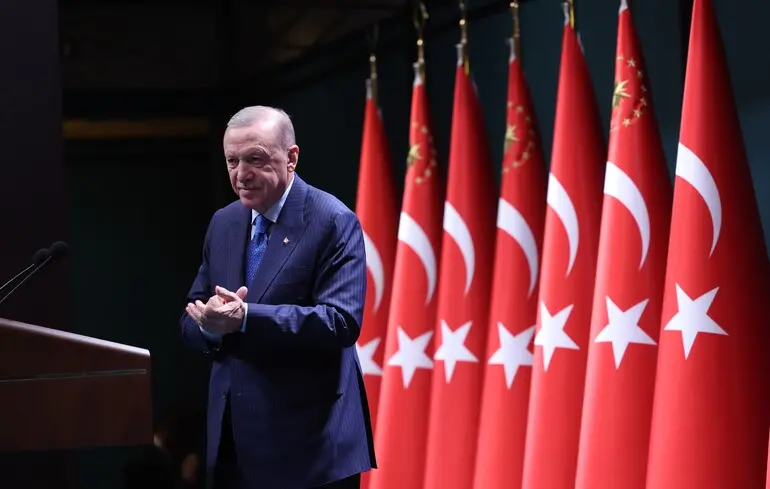 Туреччина готова підтримати прямі переговори Києва та Москви в Стамбулі 1