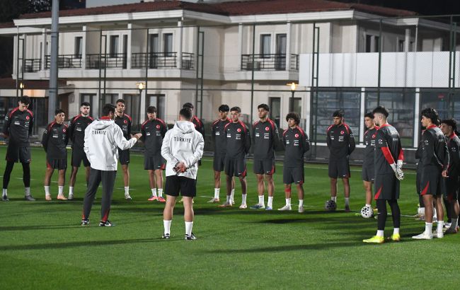 Турецький футбол - гравці відсторонені, арешт президента клубу 1