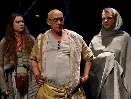 У Києві презентували мистецьку історію Майдану через виставу Майдан Інферно - фоторепортаж 14