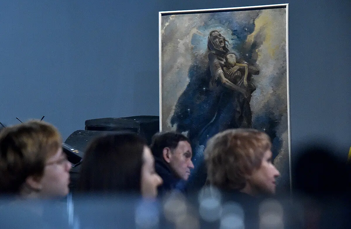 У Музеї Голодомору після реставрації презентували першу у світі картину про геноцид Рік 1933 37