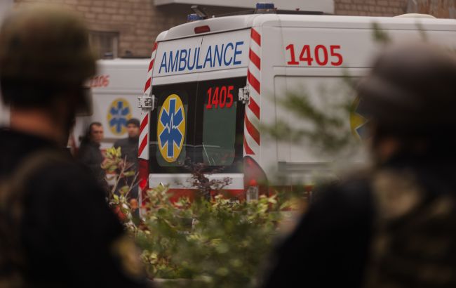 Вибух невідомого предмету стався під Львовом - постраждали троє підлітків 1