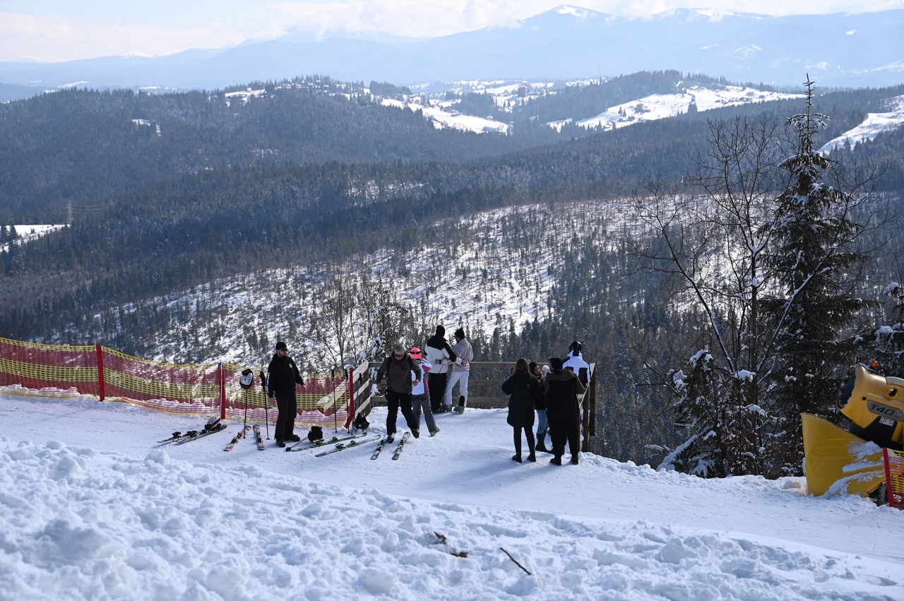 Відпочинок в Карпатах 2026 - які ціни в Буковелі і де бюджетно покататись на лижах 4