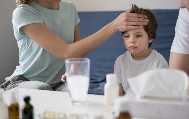 Вірус Коксакі зафіксували у Київській області - як захиститися від хвороби та що робити при симптомах 1