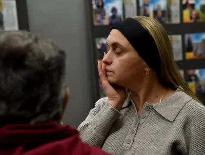 Виставка "Те, що болить" - у Києві презентували мистецький проєкт про особисті втрати на війні - фото 37