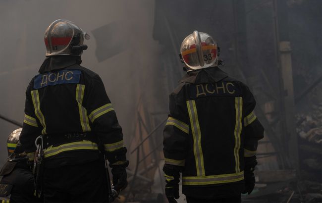 Вогонь охопив будинок на Житомирщині - двоє людей загинули, ще двоє в лікарні 3