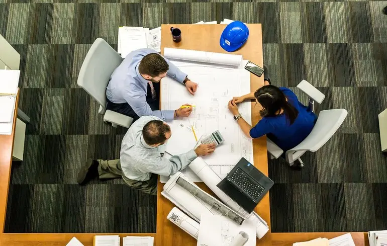 ЄС через ЄІБ інвестує 100 мільйонів євро у стійкість економіки України ЄС через ЄІБ інвестує 100 мільйонів євро у стійкість економіки України 1