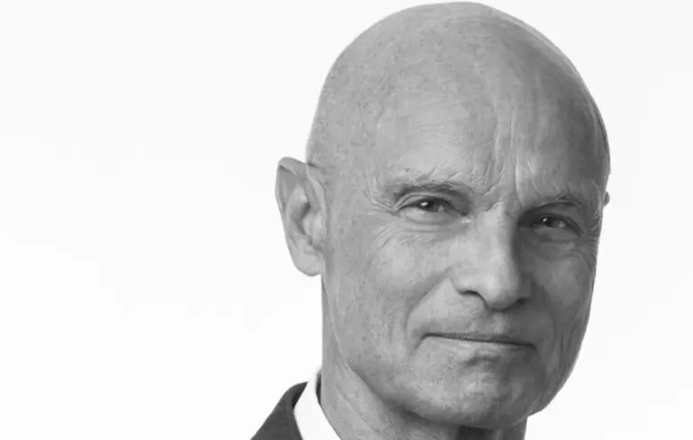 Зарубіжні активи "Лукойл" - підрозділ викупає компанія, власник якої товаришує з Путіним Зарубіжні активи "Лукойл" - підрозділ викупає компанія, власник якої товаришує з Путіним 1