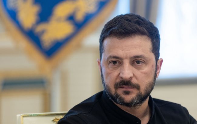 Зеленський обговорює мирний план для України і хвалить пропозиції Трампа 1