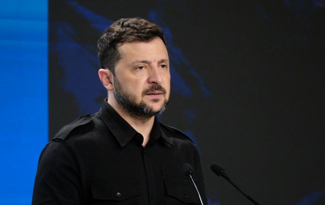 Зеленський після візиту на фронт говорив з Мерцом Зеленський після візиту на фронт говорив з Мерцом 1