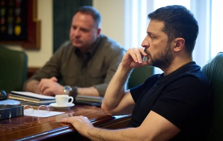 Звільнення Єрмака не буде – Железняк заявив про зміну тактики Зеленського – новини Україна 1