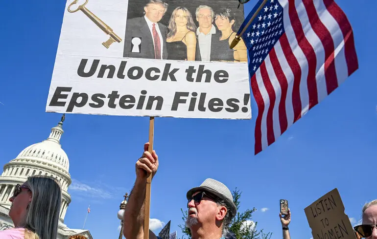 Адміністрація Трампа оприлюднить файли Епштейна - новини світ 1