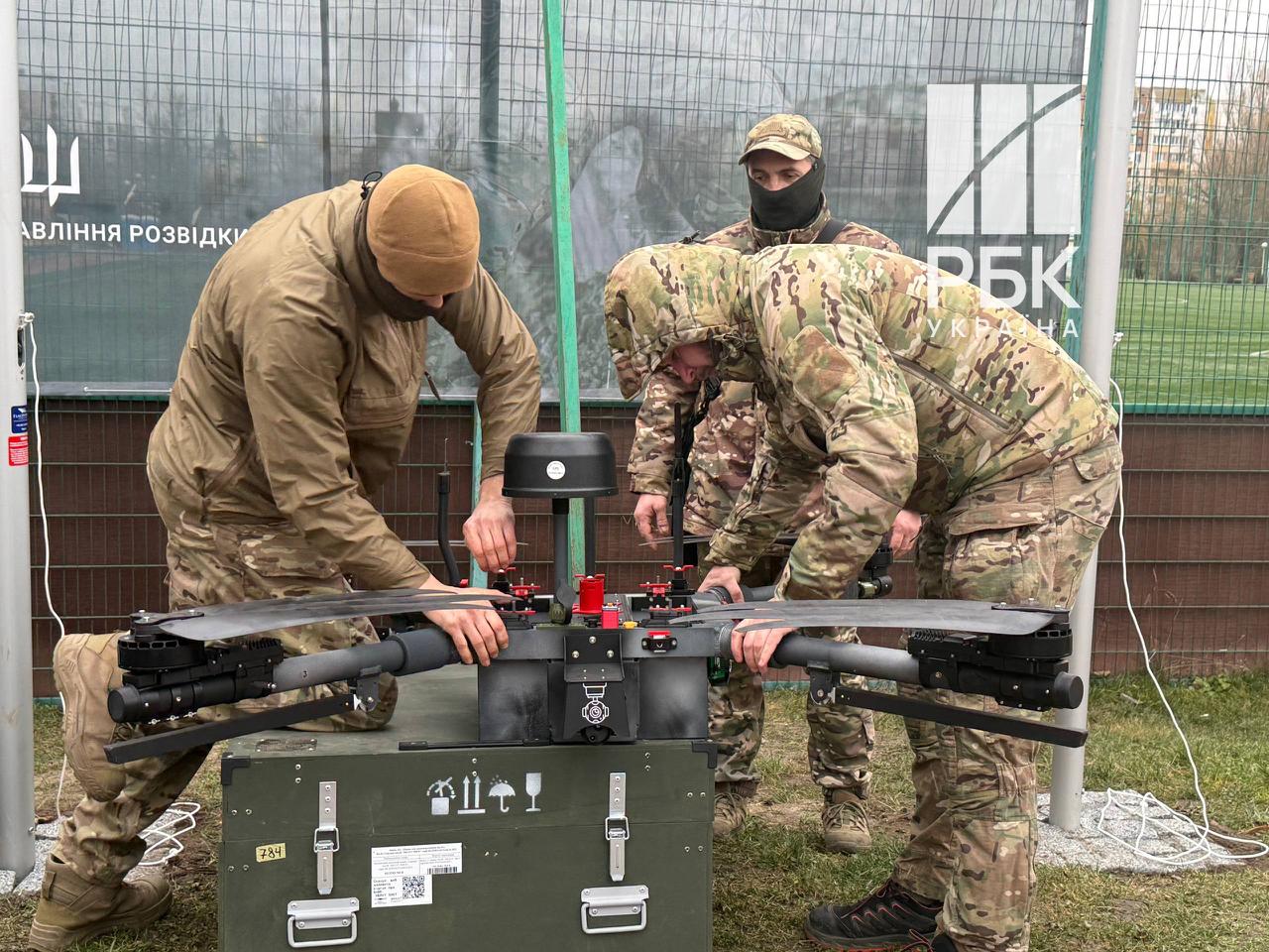 Дрон Баба Яга – у Вишневому відкрили інтерактивний пам'ятник знаменитому БПЛА 6