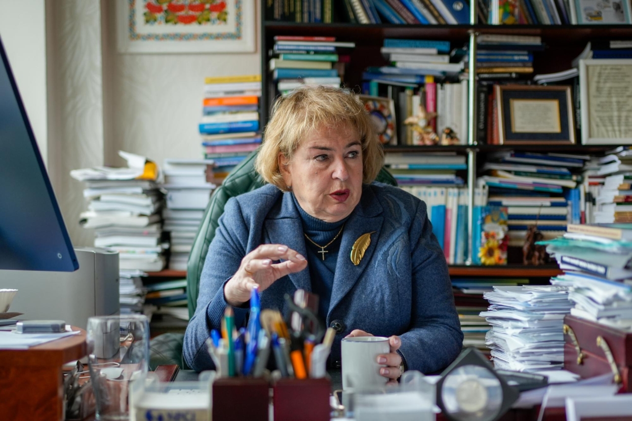 Елла Лібанова в інтерв'ю для РБК-Україна про міграцію, демографічну кризу і нестачу фахівців Елла Лібанова в інтерв'ю для РБК-Україна про міграцію, демографічну кризу і нестачу фахівців 3