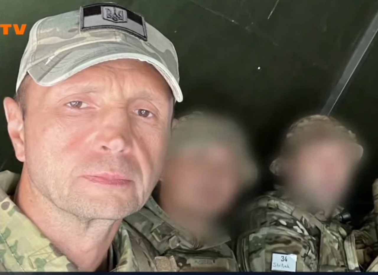 Герой України Валерій Нетудихатка - на честь воїна Артану відкрили пам’ятну дошку 6